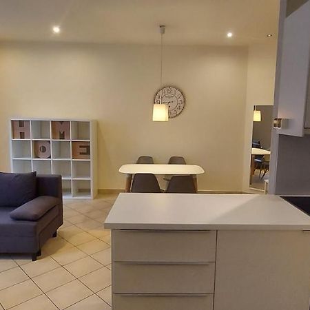 Apartament Zwyciestwa 45 กลีวิตเซ ภายนอก รูปภาพ