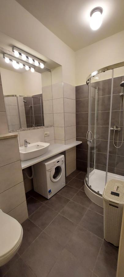 Apartament Zwyciestwa 45 กลีวิตเซ ภายนอก รูปภาพ