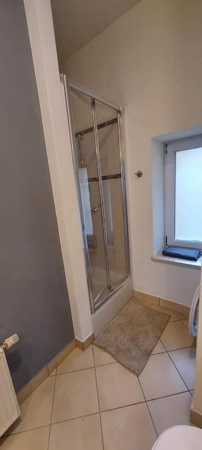 Apartament Zwyciestwa 45 กลีวิตเซ ภายนอก รูปภาพ
